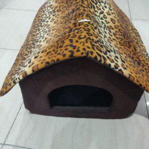 Dog house medium size